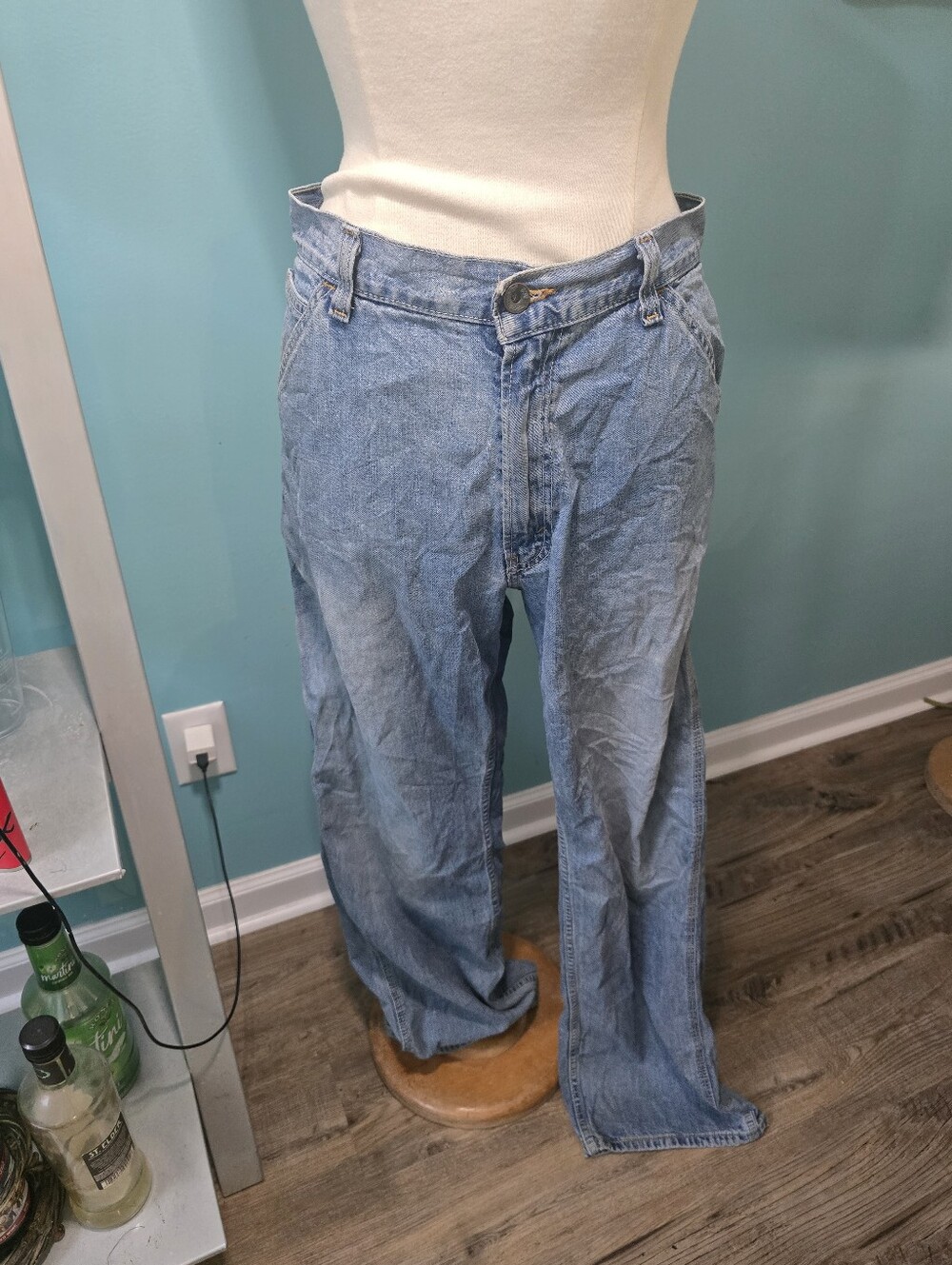 Levi Overly Distressed Carpenter Loose Straight Jeans